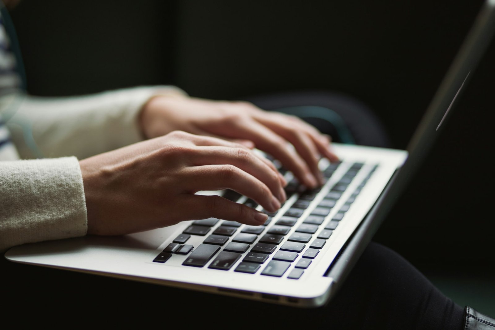 Cách chọn laptop phù hợp
